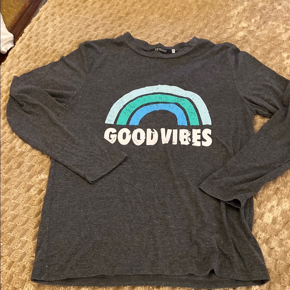 Gray 'Good Vibes' Long Sleeve Tee